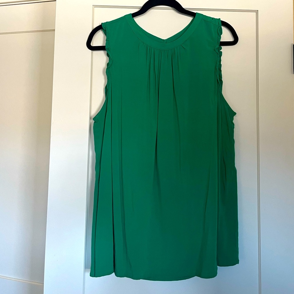 Torrid sleeveless top with ruffles kelly green size 2